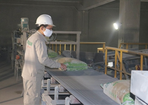 Ngành xi măng Việt Nam cần đầu tư, nâng cấp dây chuyền sản xuất